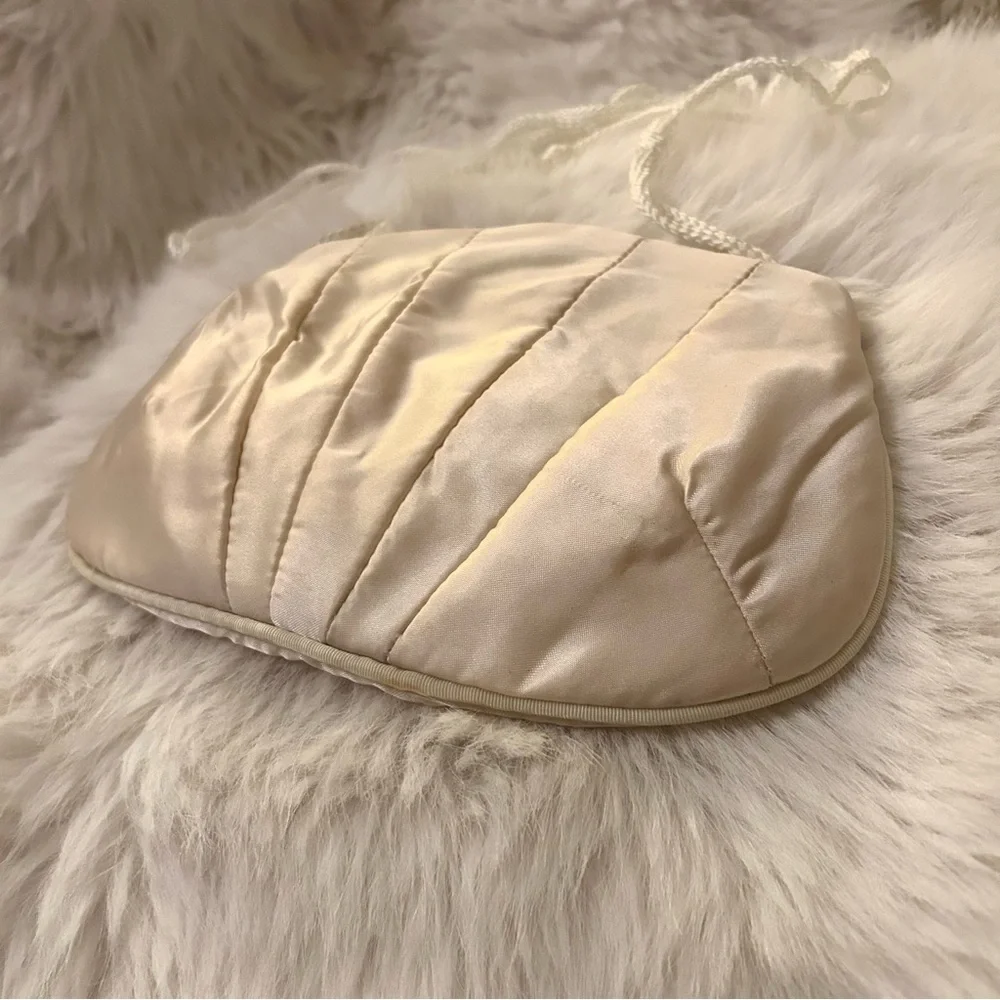 Vintage MCM Champagne Evening Bag Classic Scalloped Satin Clutch Strap Formal